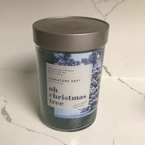 Signature Soy Candle ‘Oh Christmas Tree’ Scented 75 hr Burn 21.5 OZ